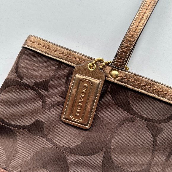 Coach Signature Brown Tote Bag - Picture 2 of 16